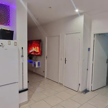 Cozy Villepinte Apartment Villepinte (Seine-Saint-Denis)