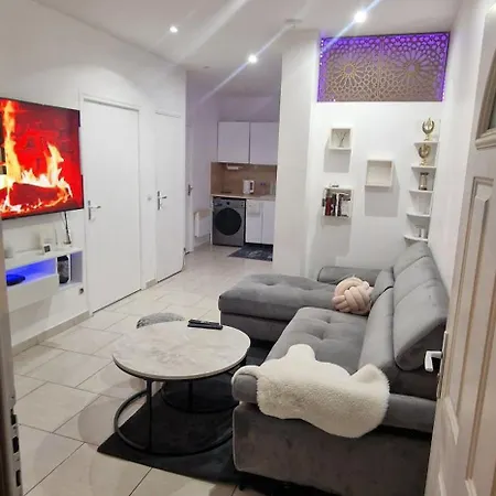 Apartment Cozy Villepinte
